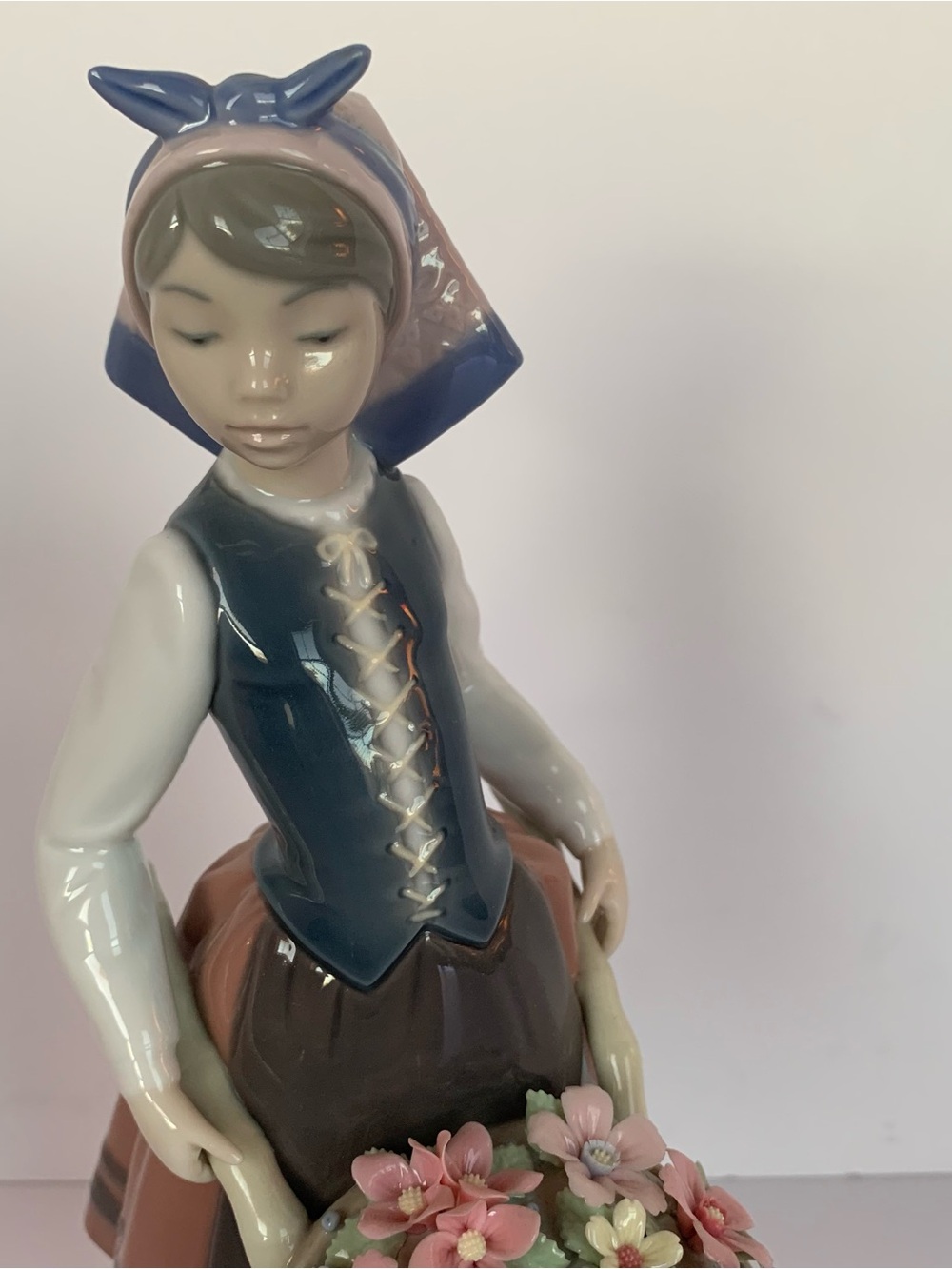 Lladro A Barrel of Blossoms #1419 - Picture 6 of 13